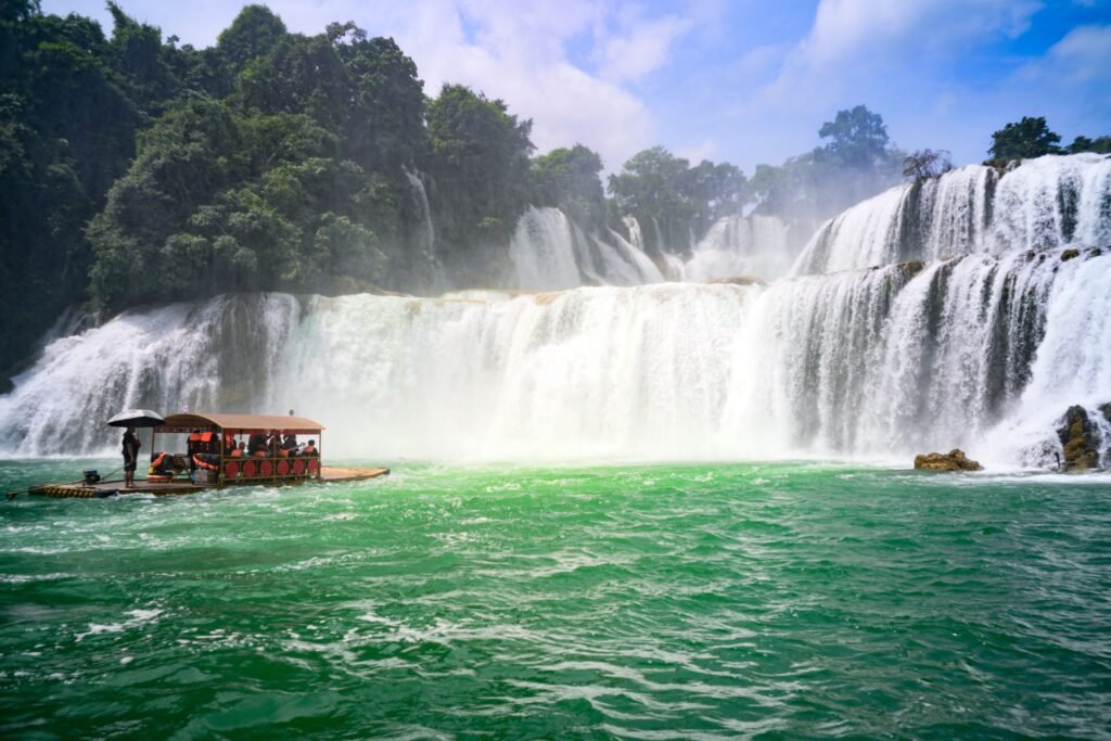 Full Day Motorbike Cao Bang Loop